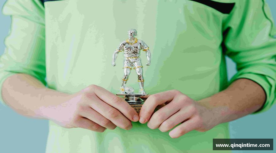 挑战规则，创造传奇